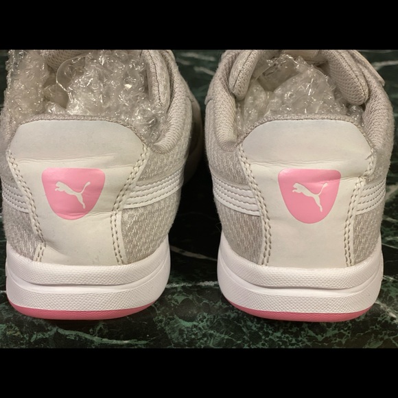 Puma little girl size 1Uk , 2C US - Picture 7 of 10